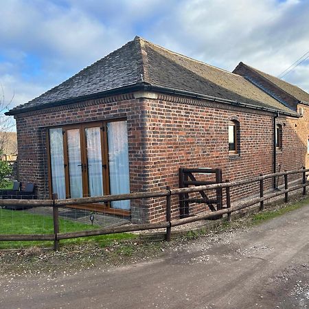 Holmleigh Annexe Apartment Tamworth Bagian luar foto