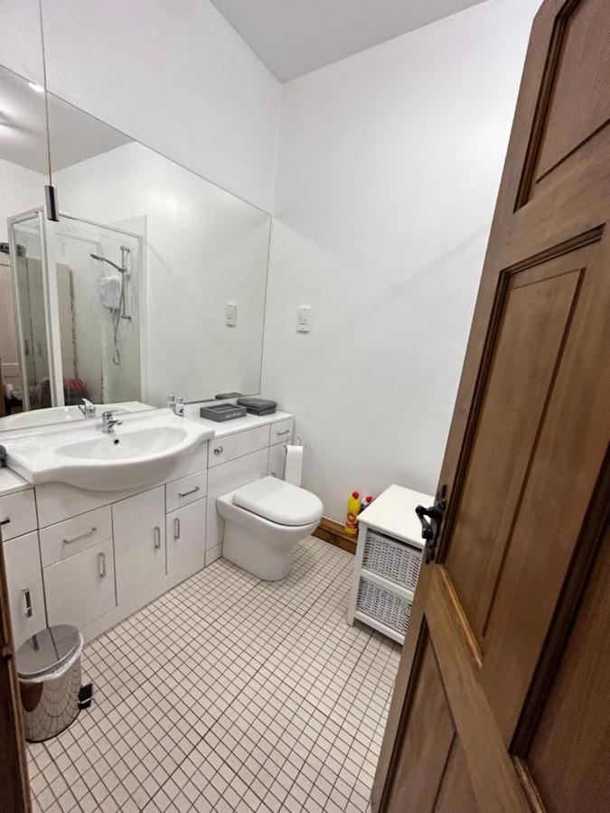 Holmleigh Annexe Apartment Tamworth Bagian luar foto